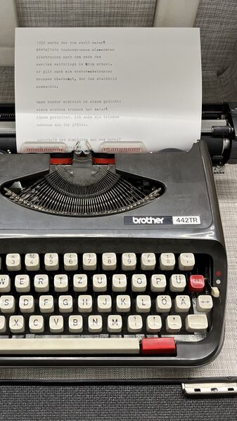 Datei:Typewriter.jpg